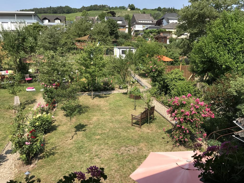 Ferienwohnungen Perlina Karpat Bernkastel-Kues Exterior foto